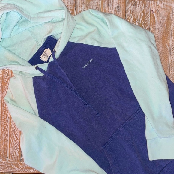🌊Volcom Lived in Color Block Hoodie🌊~small - Picture 2 of 10